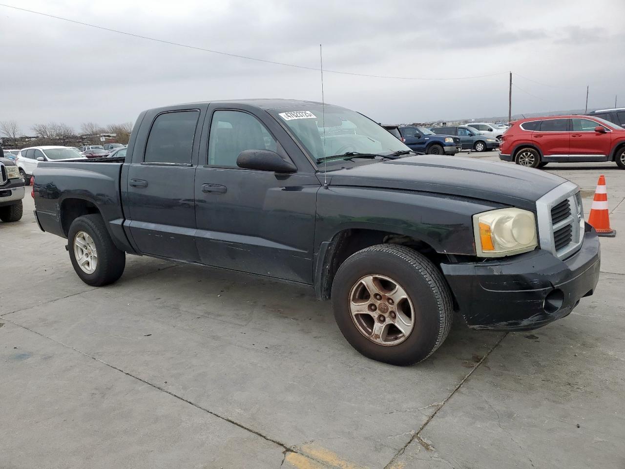 2006 Dodge Dakota Quad Slt - Image 4