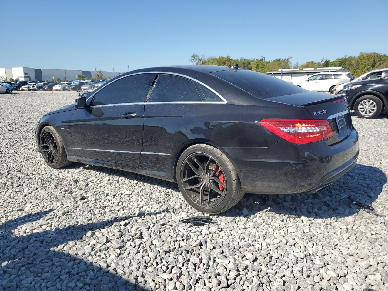 2012 Mercedes-Benz E 550 - Фото 2