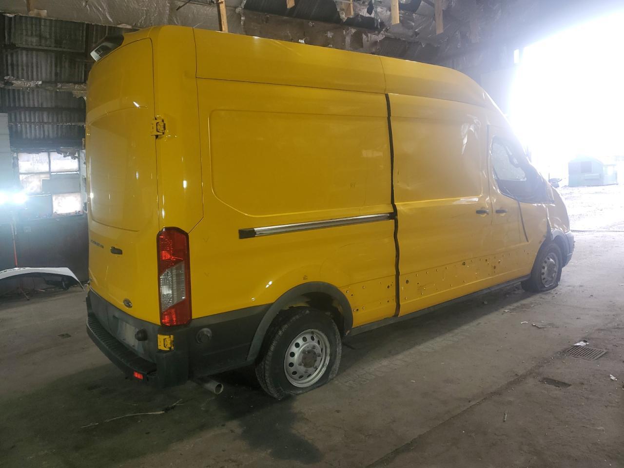 2023 Ford Transit T-250 - Image 3