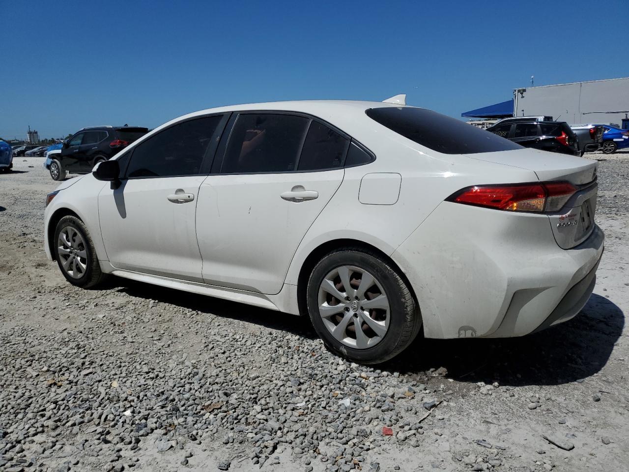 2020 Toyota Corolla Le - Image 2