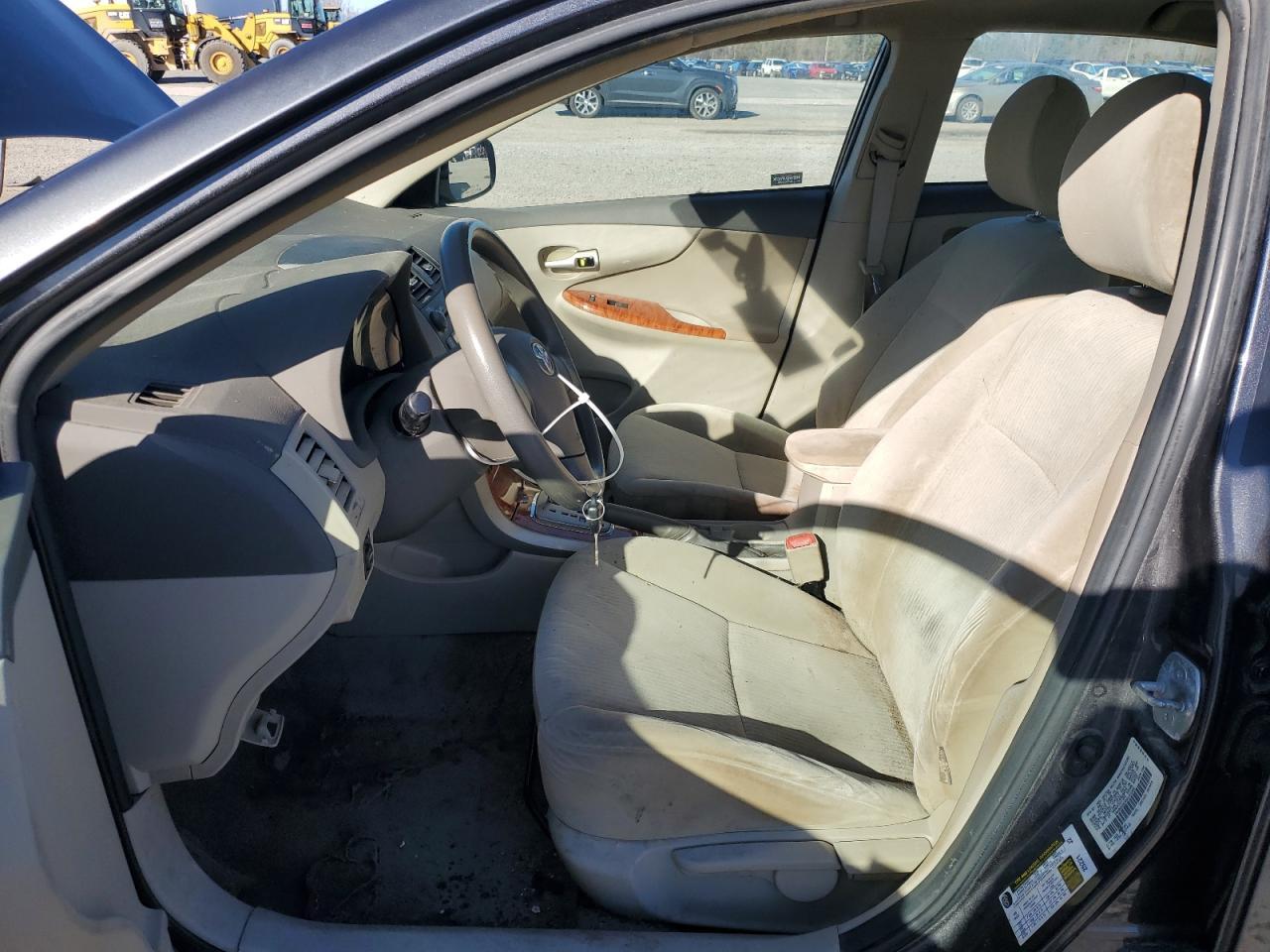 2009 Toyota Corolla Base - Фото 7