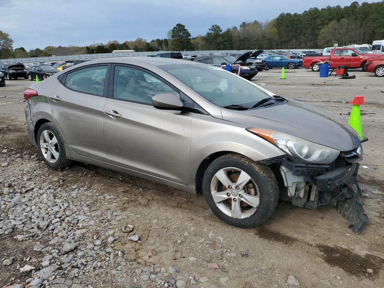 2013 Hyundai Elantra Gls - Фото 4