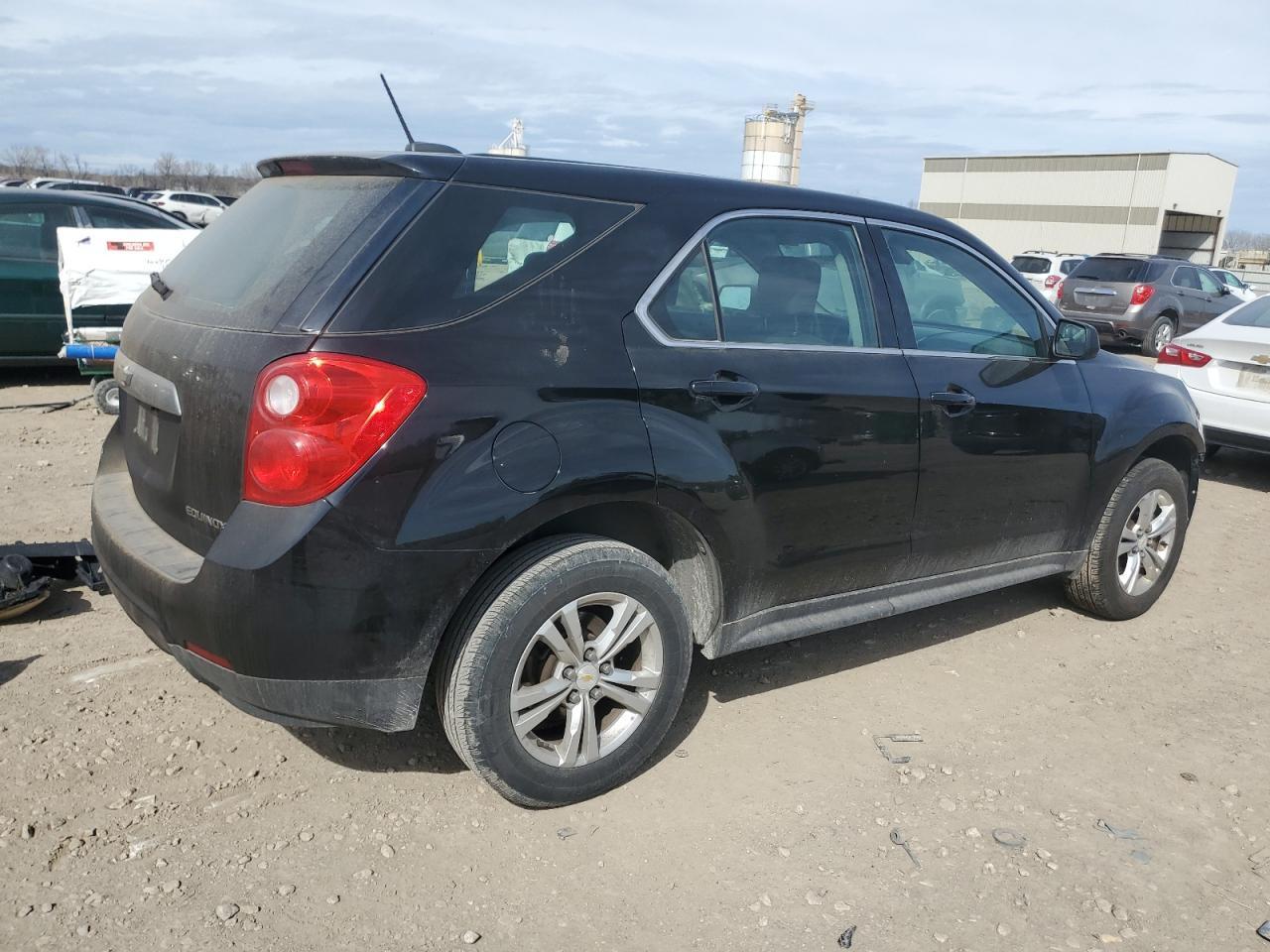 2015 Chevrolet Equinox Ls - Image 3