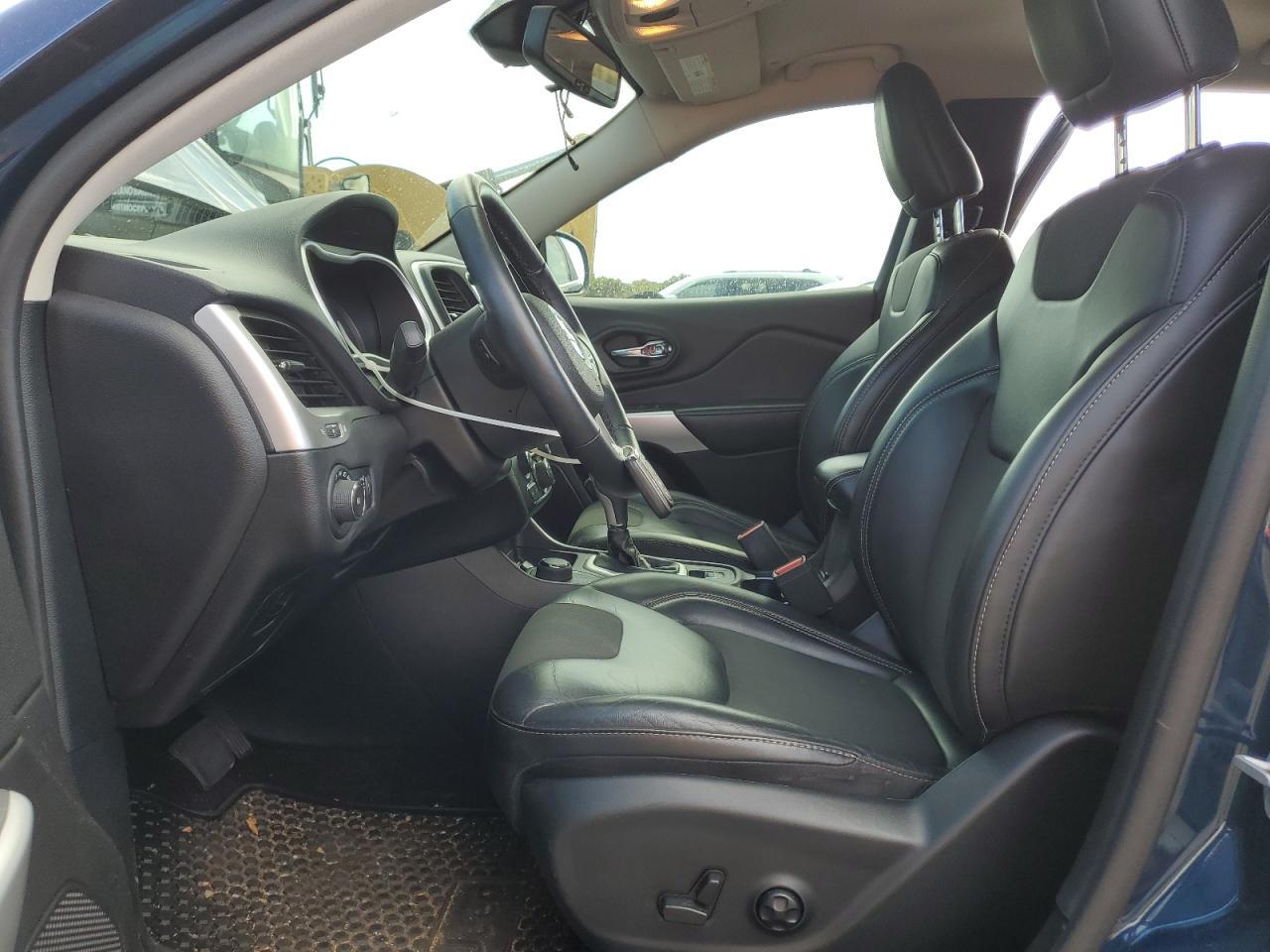 2018 Jeep Cherokee Latitude Plus - Фото 7