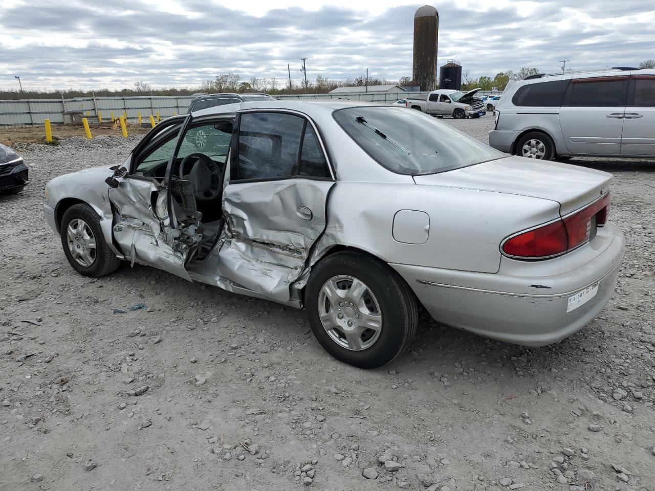 2001 Buick Century Limited - Фото 2
