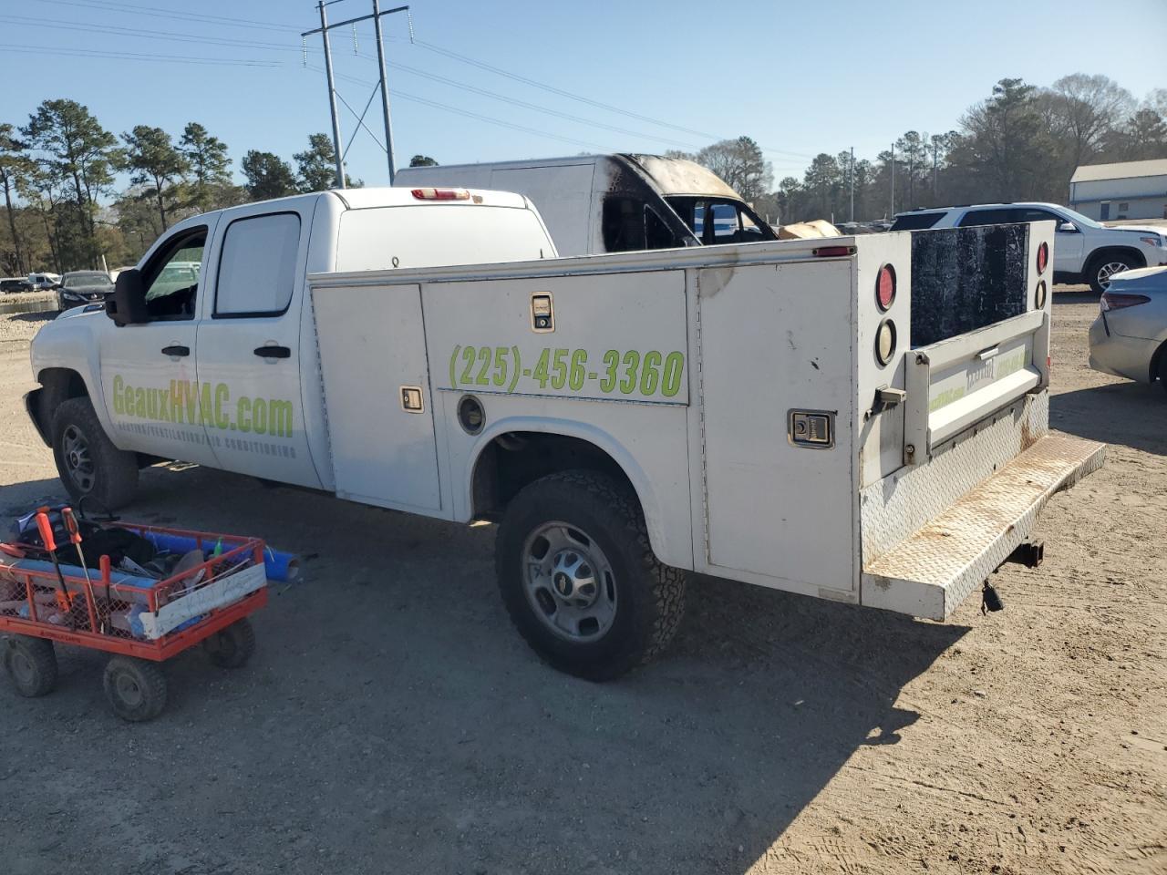 2012 Chevrolet Silverado C2500 Heavy Duty - Фото 2