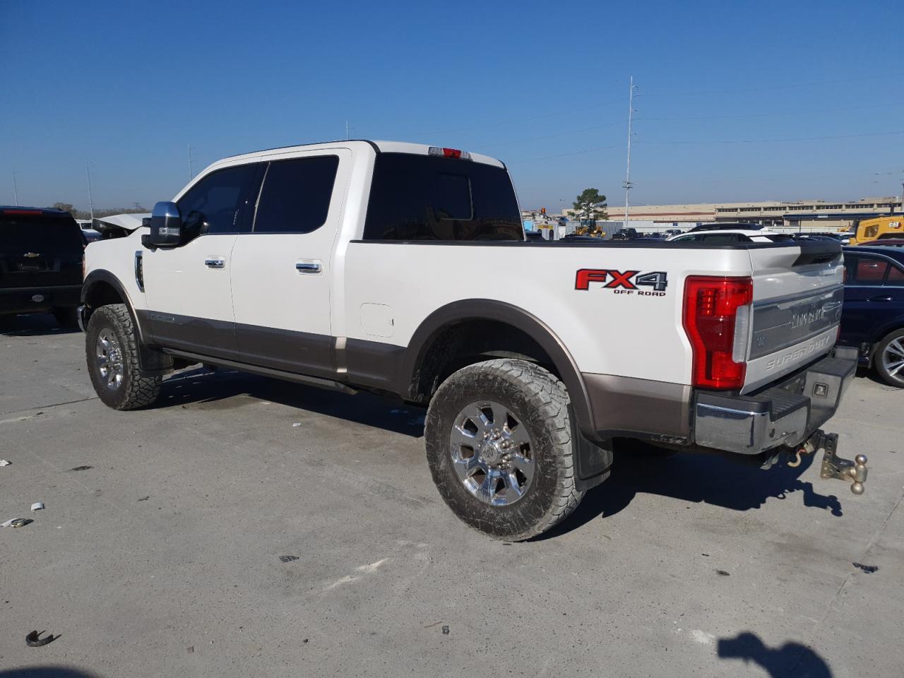 2018 Ford F250 Super Duty - Фото 2