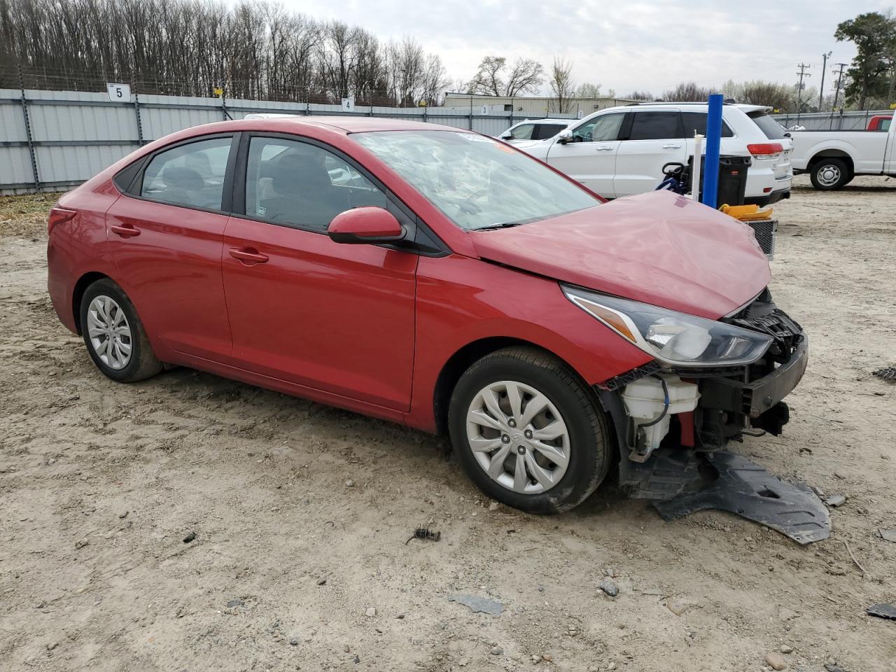 2020 Hyundai Accent Se - Фото 4