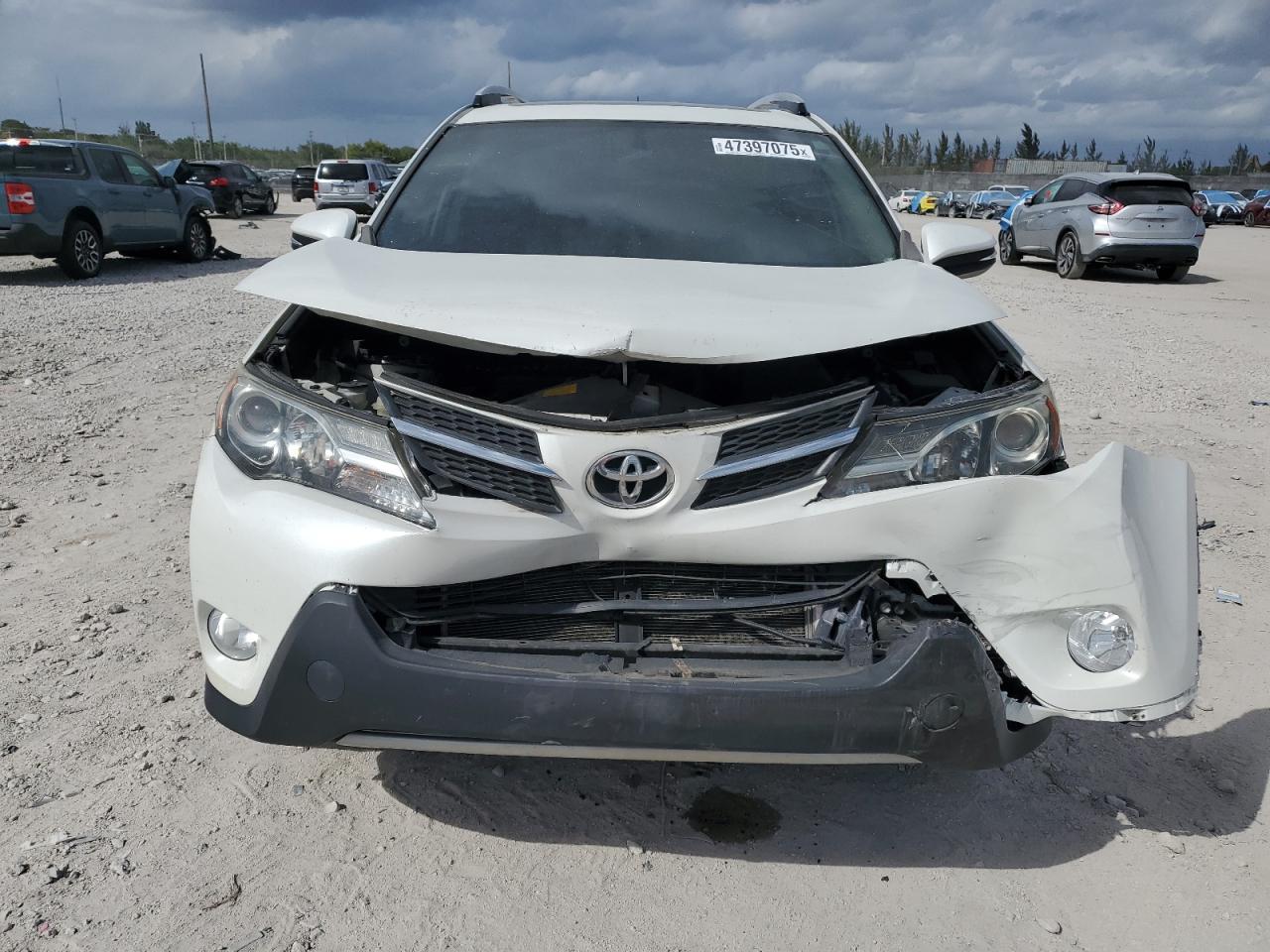 2015 Toyota Rav4 Limited - Image 5