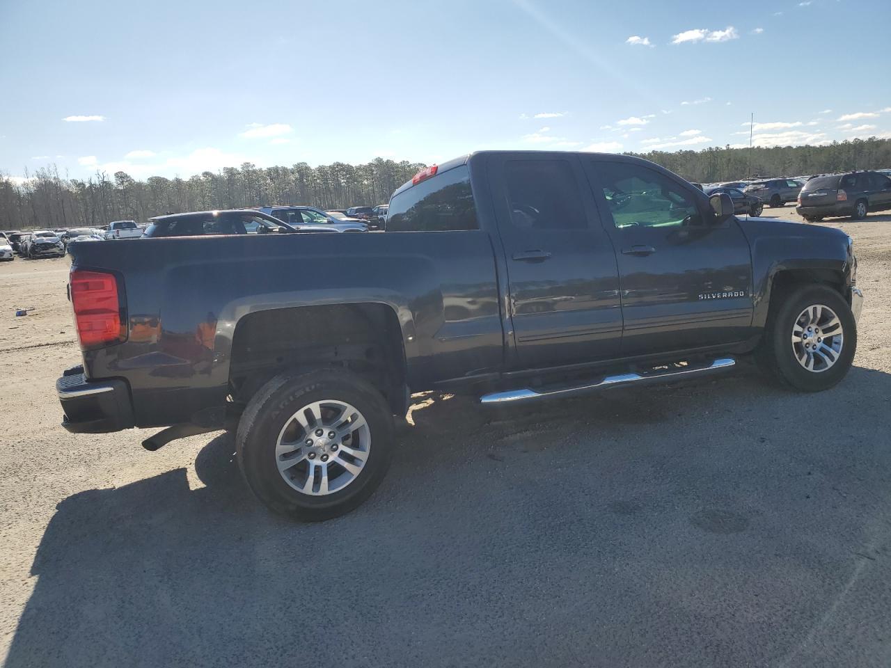 2016 Chevrolet Silverado C1500 Lt - Image 3