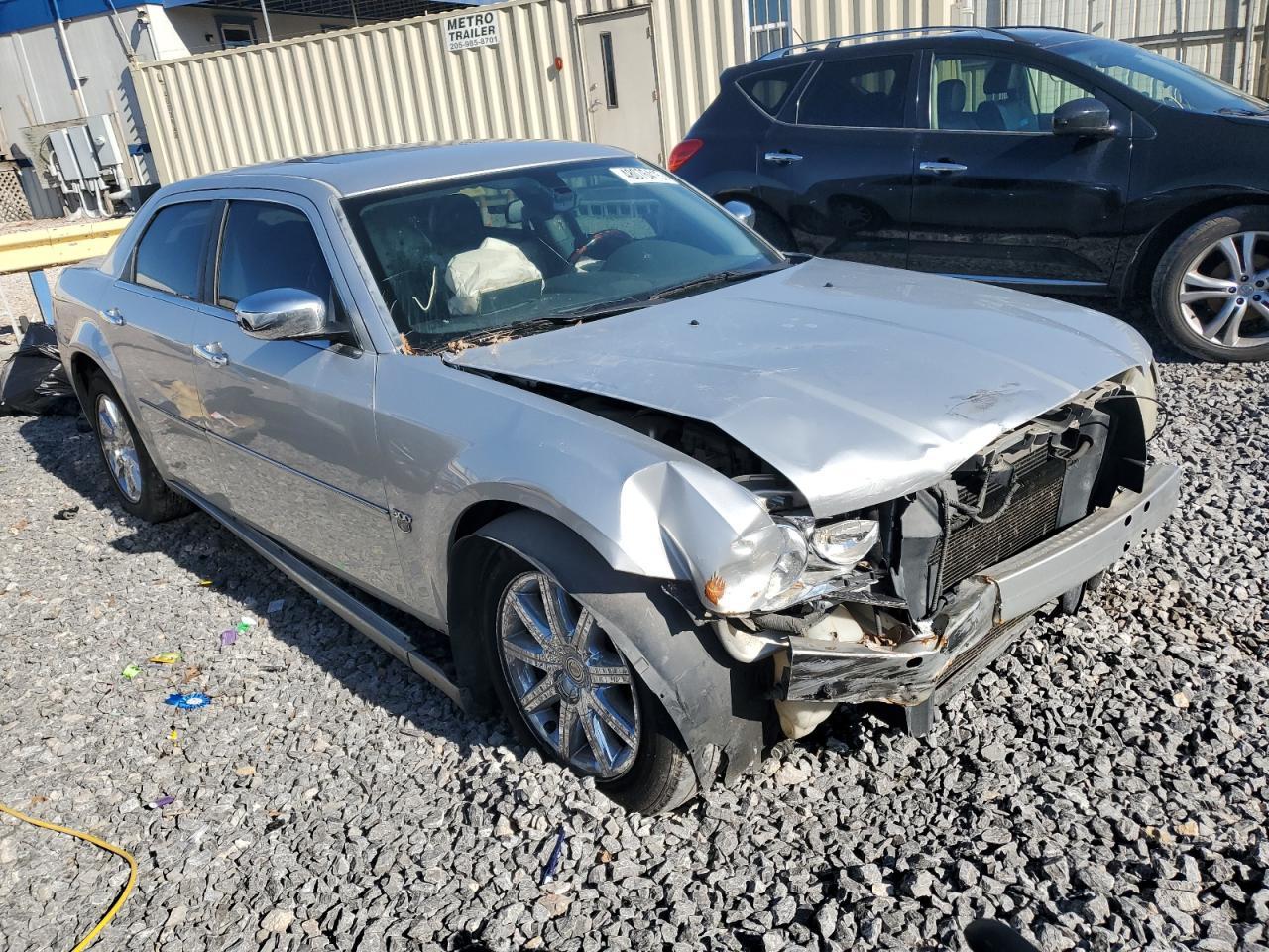2007 Chrysler 300C - Фото 4