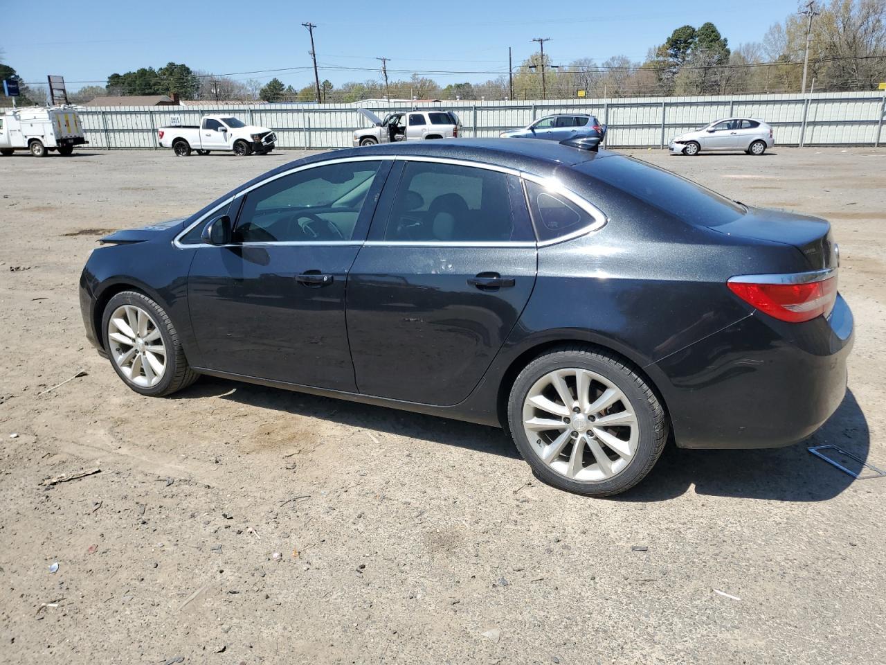 2015 Buick Verano Convenience - Фото 2