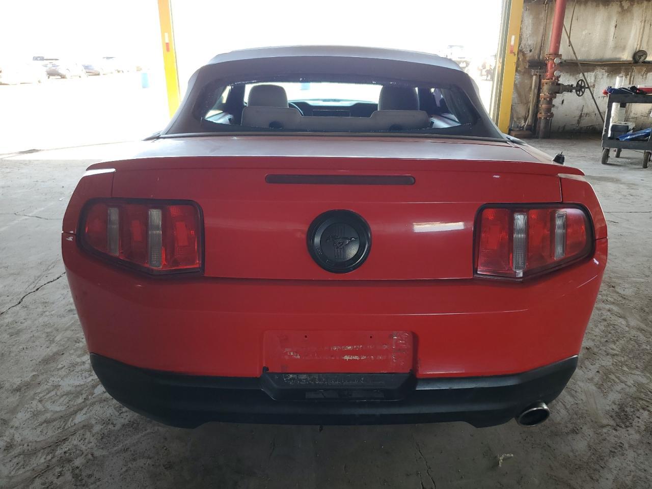 2010 Ford Mustang - Image 6