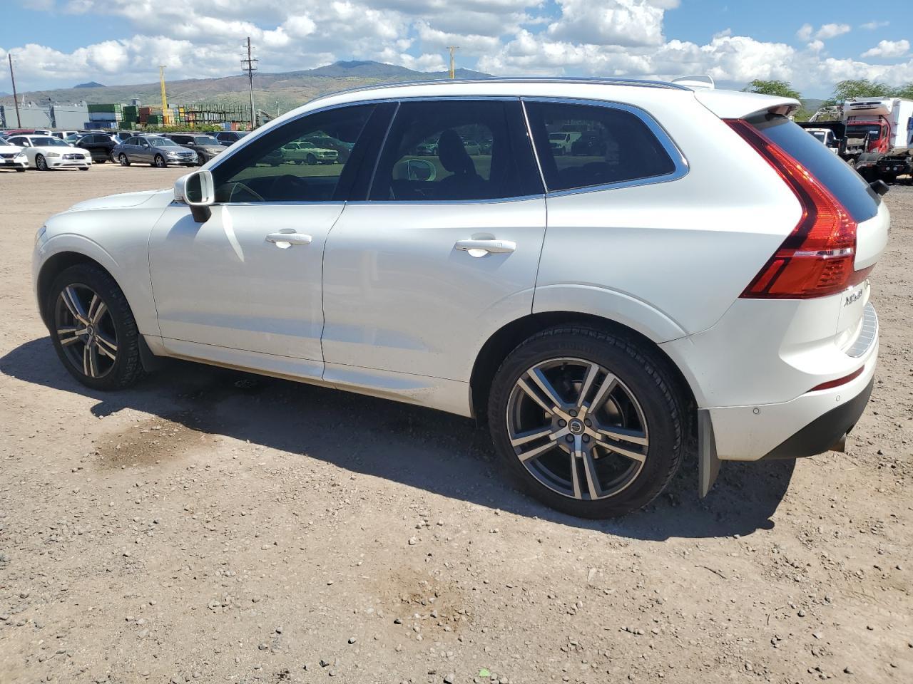 2018 Volvo Xc60 T5 Momentum - Фото 2