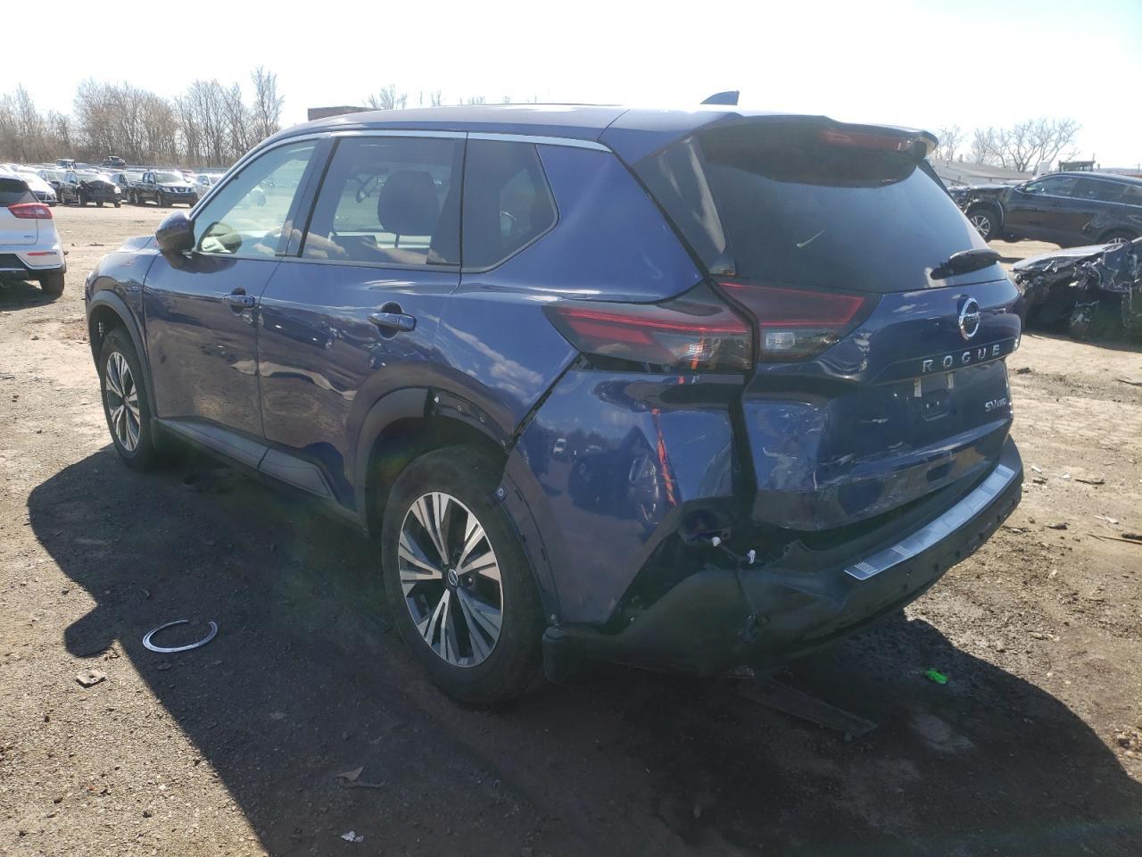 2021 Nissan Rogue Sv - Image 2