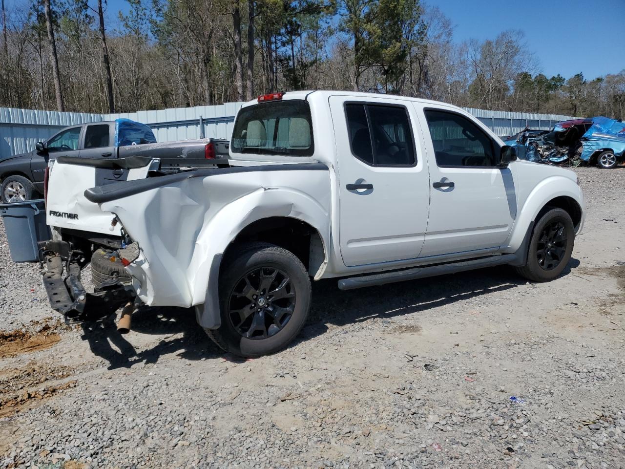 2019 Nissan Frontier S - Фото 3