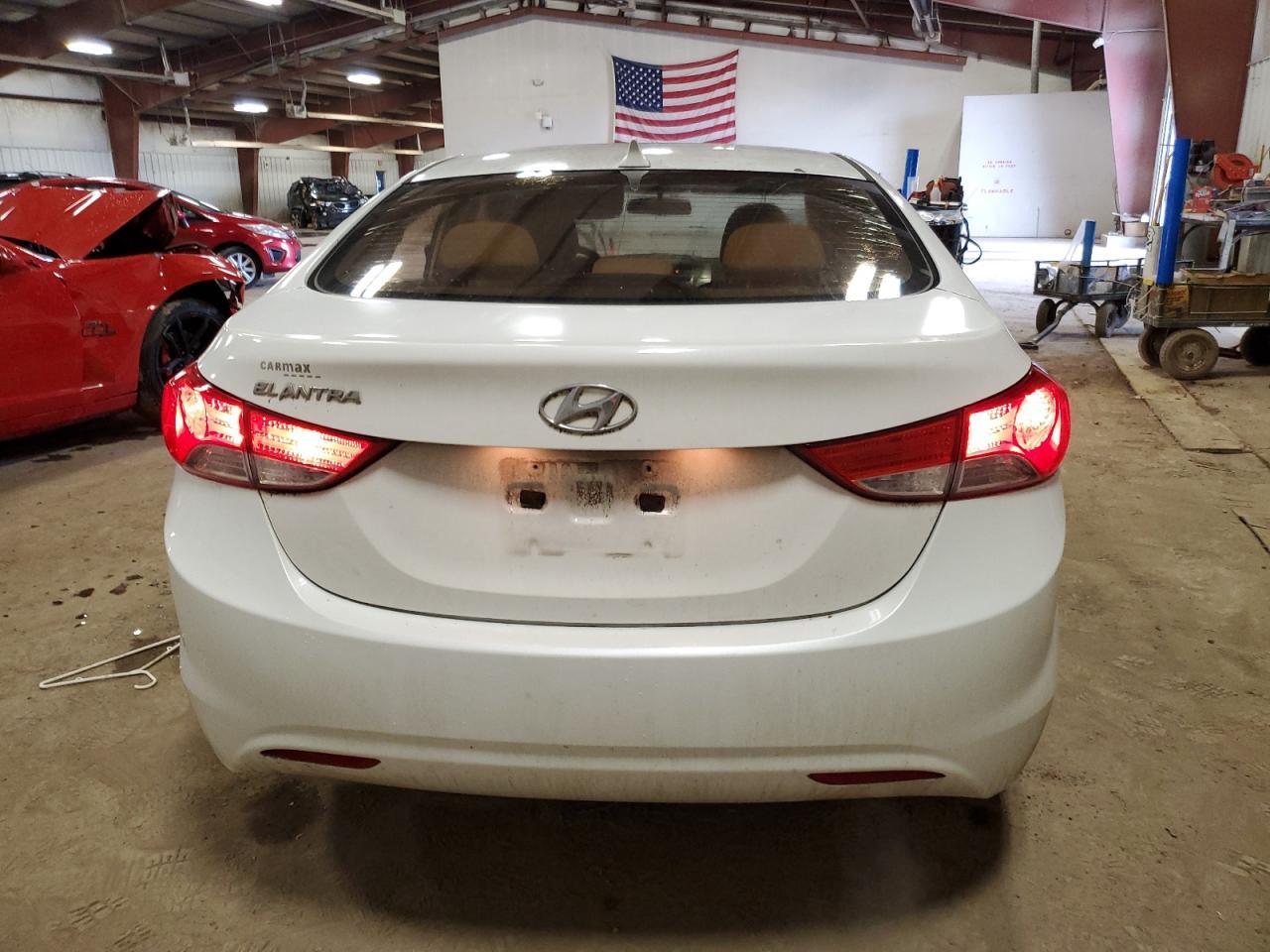2011 Hyundai Elantra Gls - Image 6