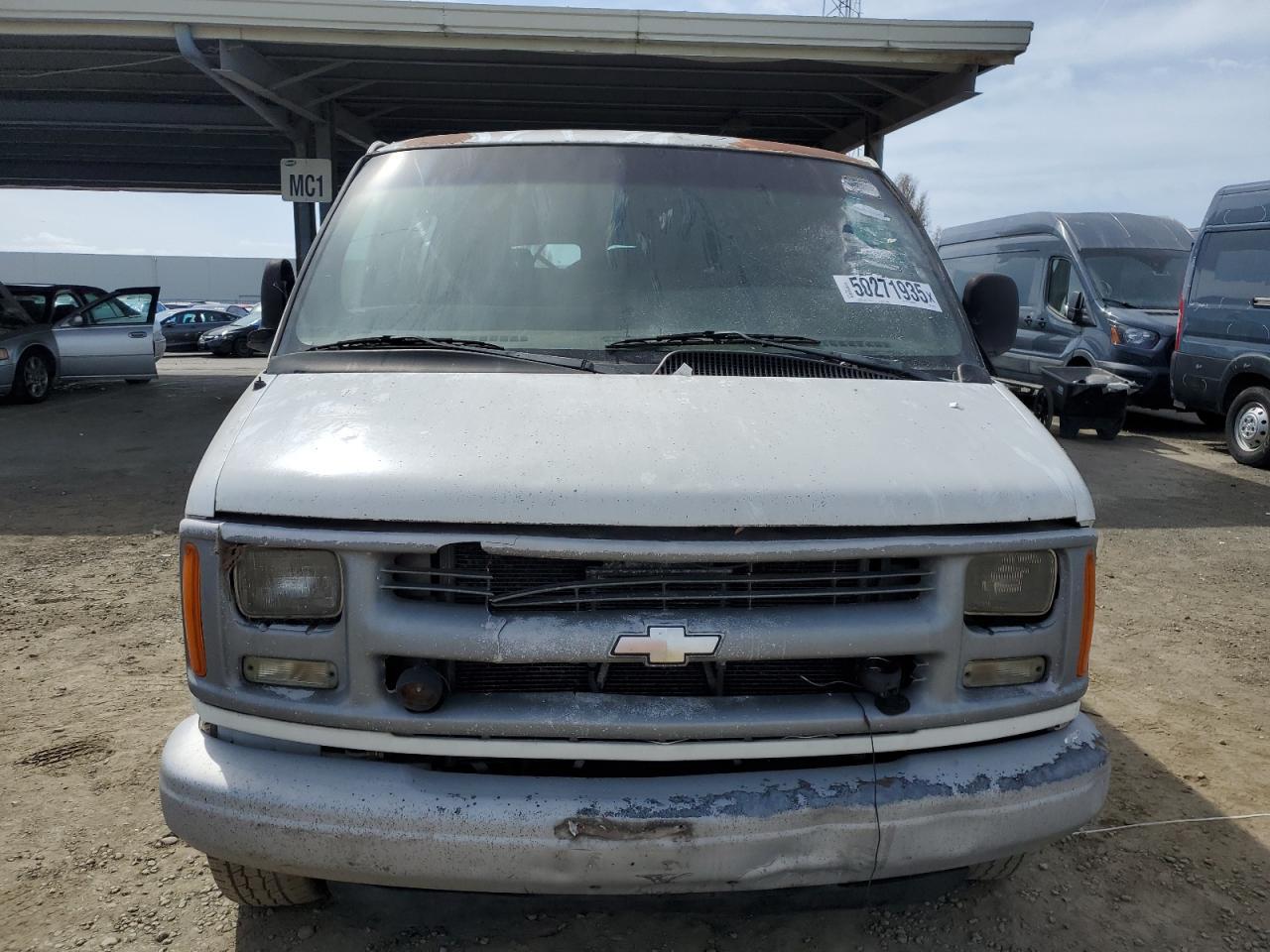 2002 Chevrolet Express G3500 - Фото 5