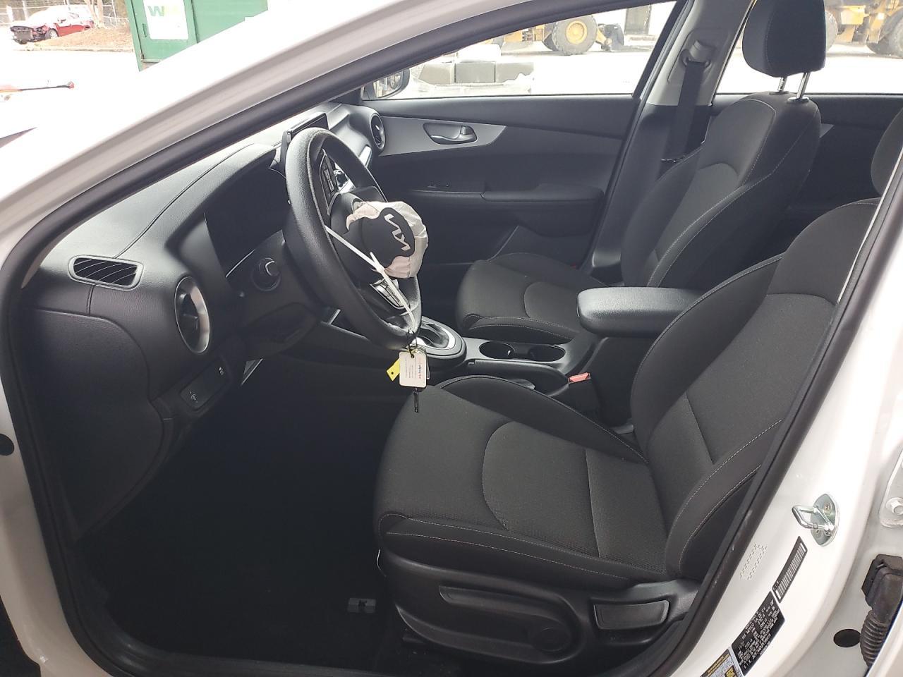 2023 Kia Forte Lx - Фото 7