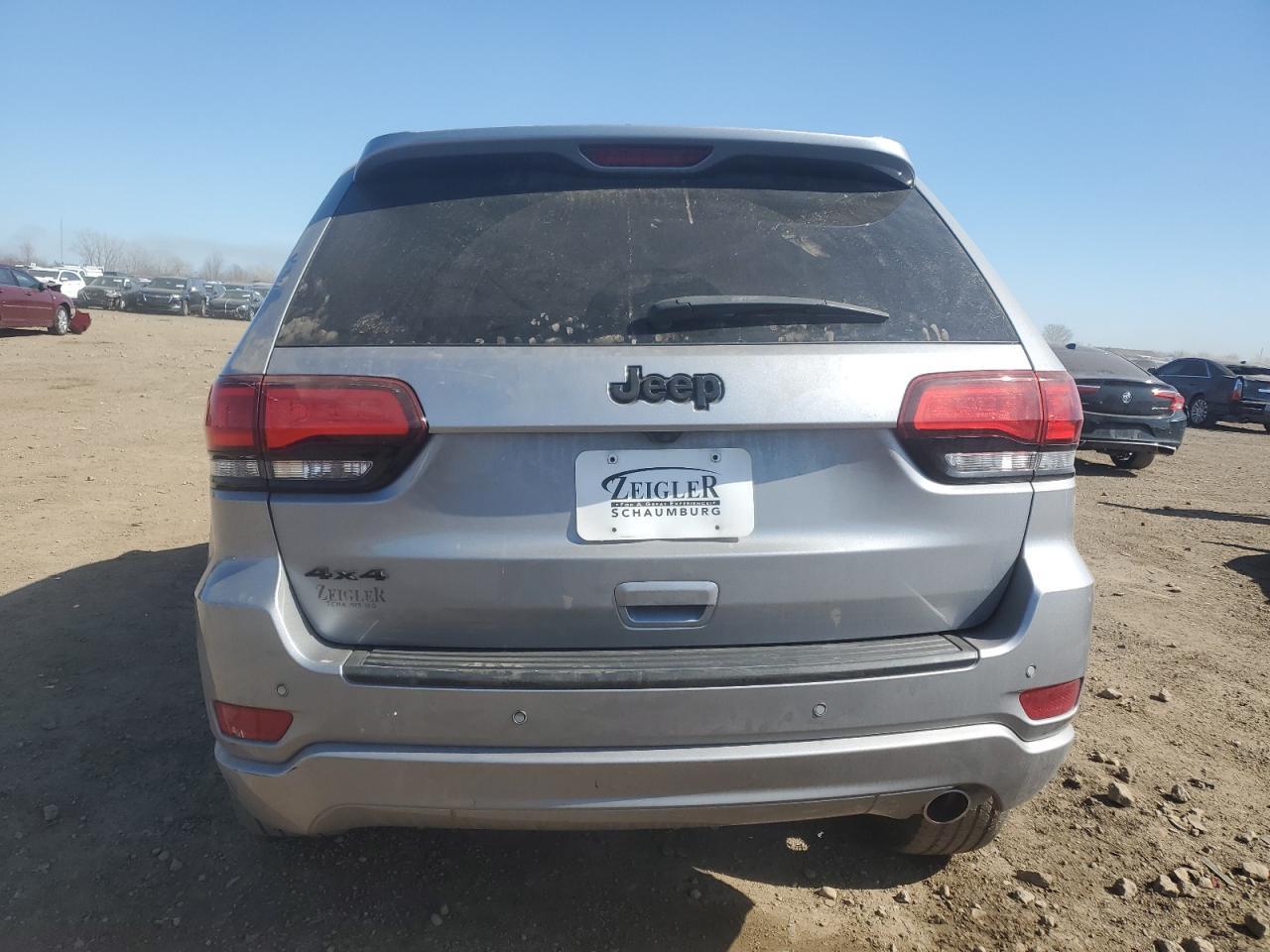 2021 Jeep Grand Cherokee Laredo - Image 6
