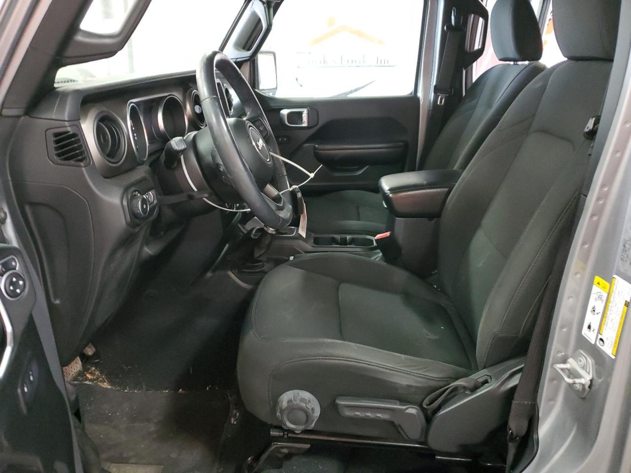 2018 Jeep Wrangler Unlimited Sport - Фото 7