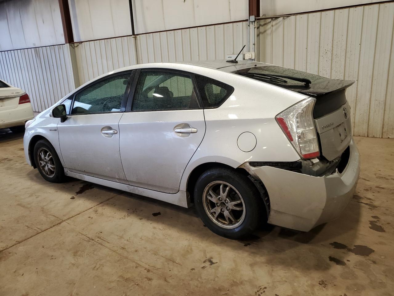 2011 Toyota Prius - Фото 2