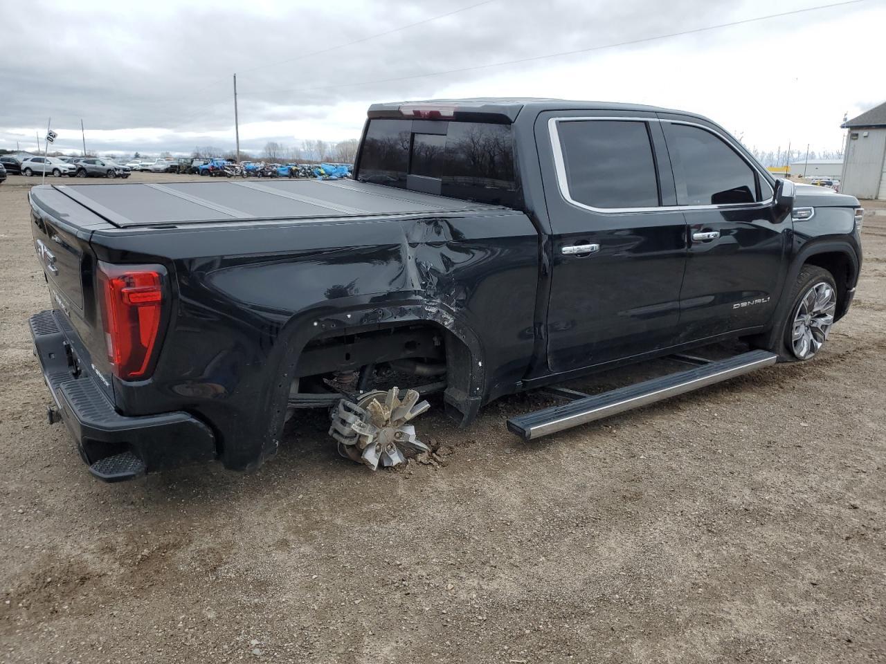 2024 GMC Sierra K1500 Denali - Image 3