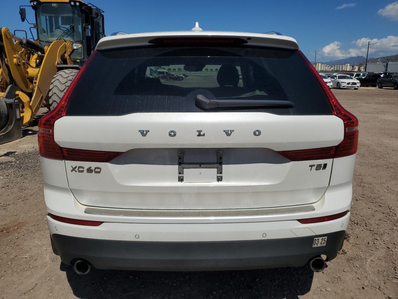 2018 Volvo Xc60 T5 Momentum - Фото 6