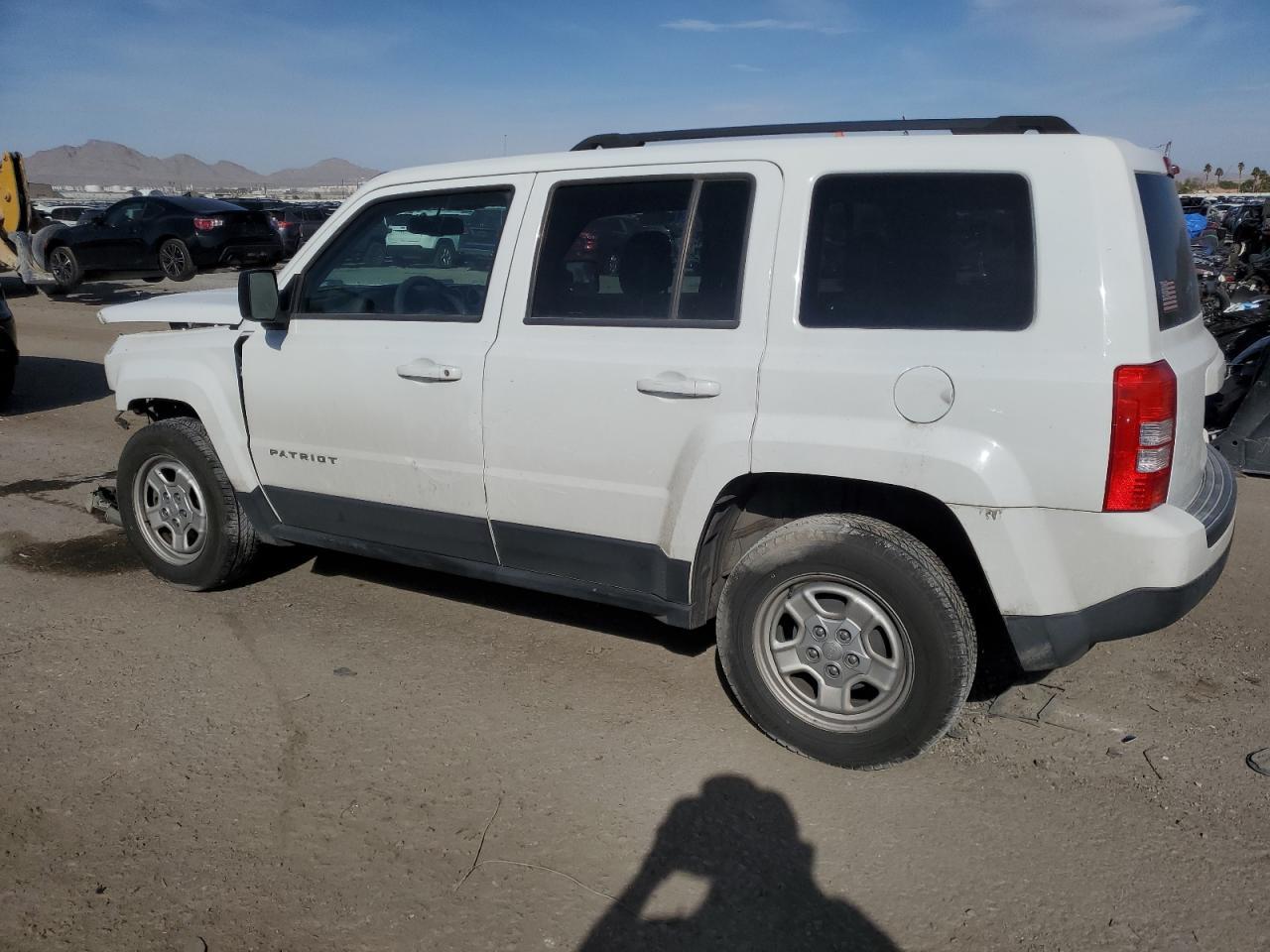 2016 Jeep Patriot Sport - Фото 2