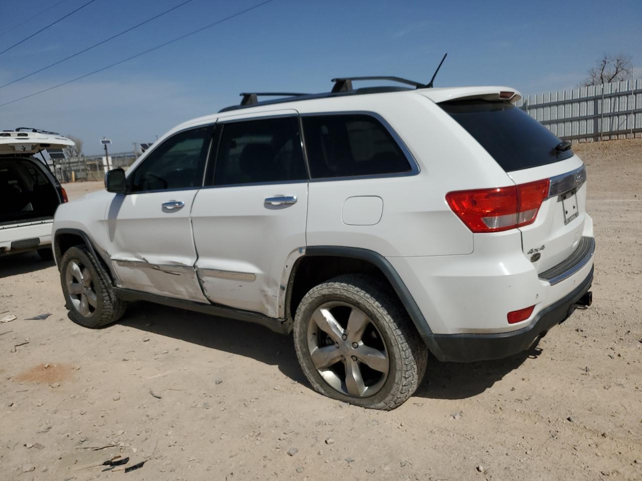 2013 Jeep Grand Cherokee Overland - Фото 2