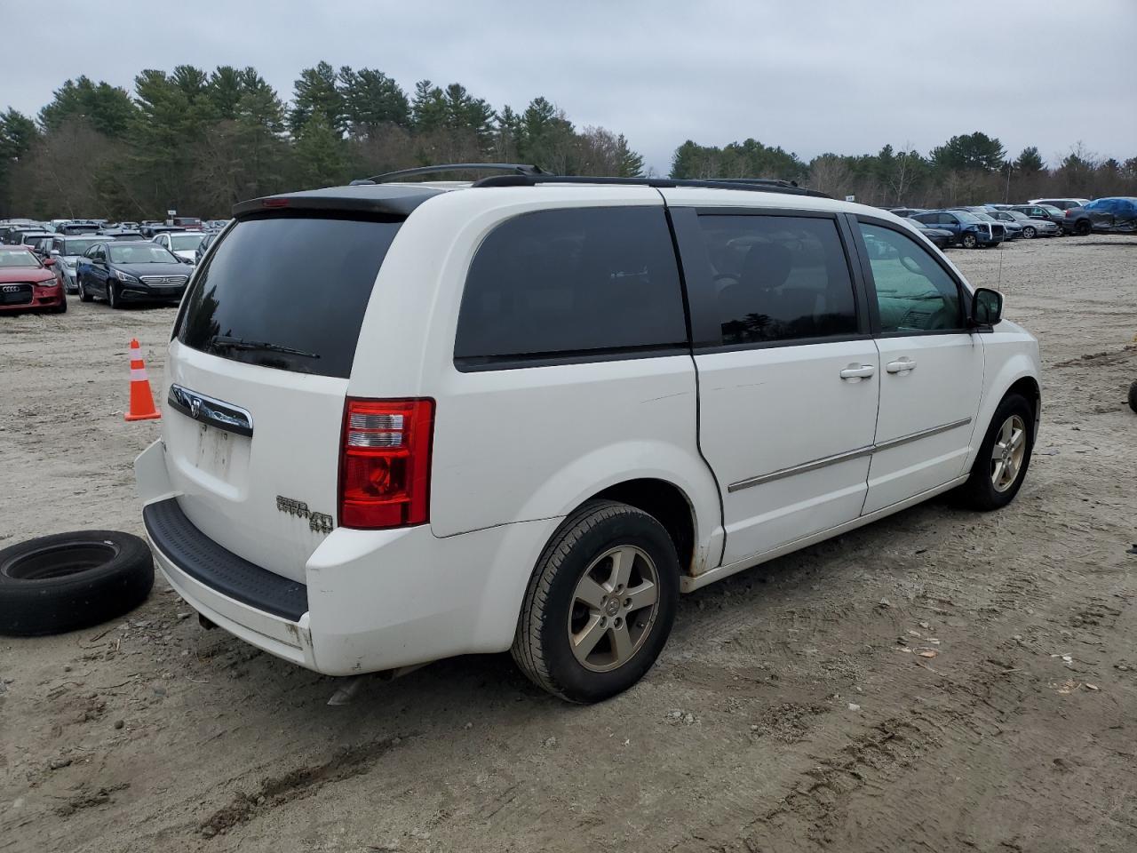 2010 Dodge Grand Caravan Sxt - Фото 3
