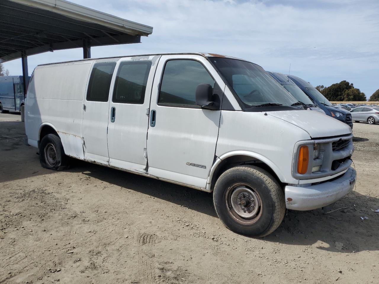 2002 Chevrolet Express G3500 - Фото 4