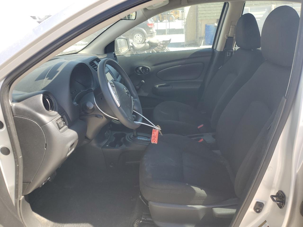 2019 Nissan Versa S - Фото 7