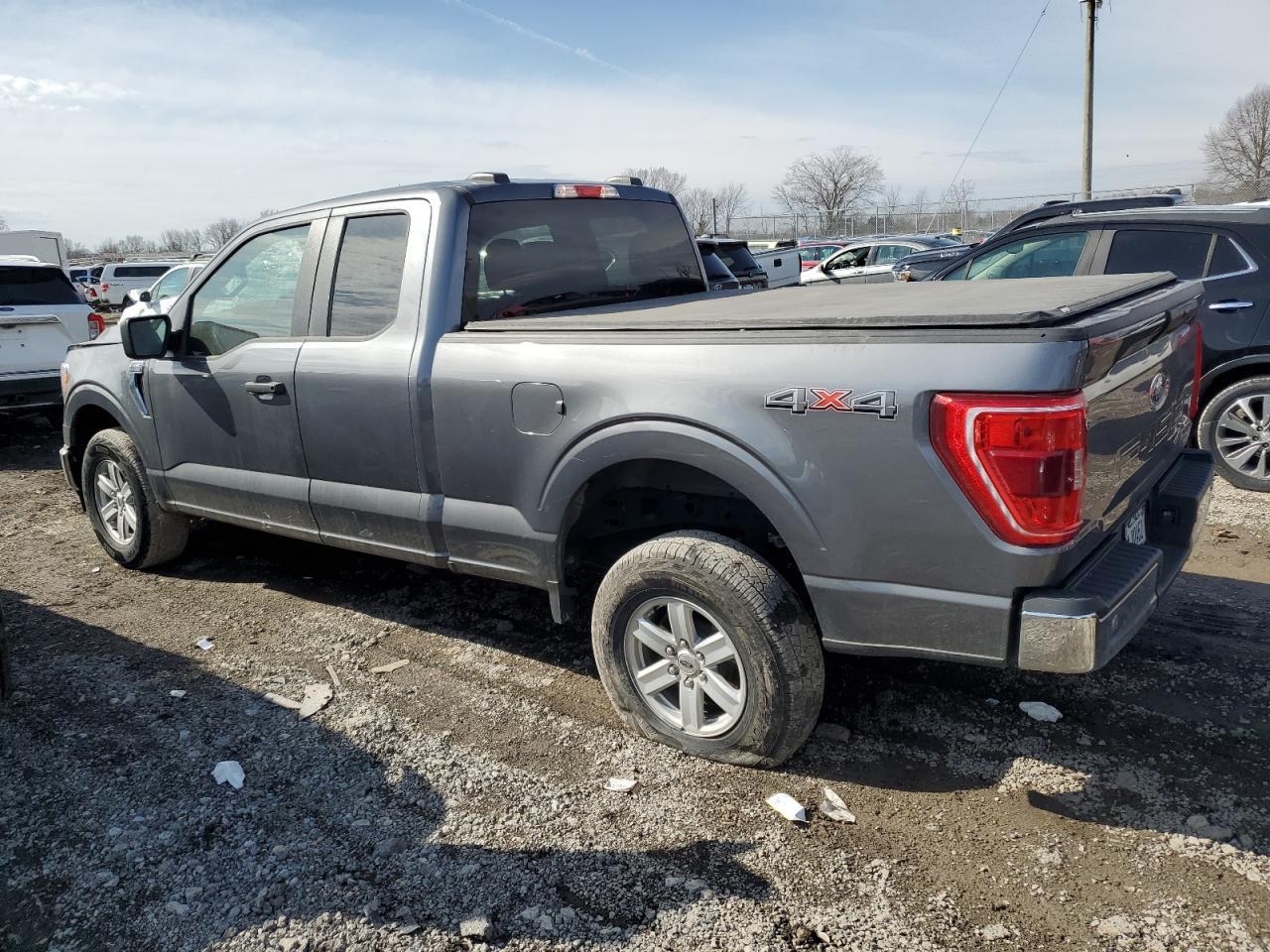 2022 Ford F150 Super Cab - Фото 2