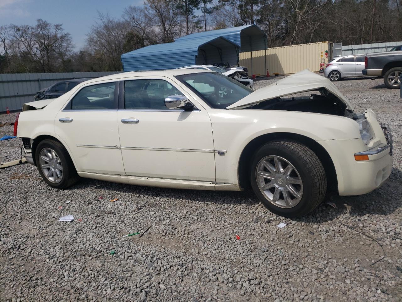 2006 Chrysler 300C - Image 4