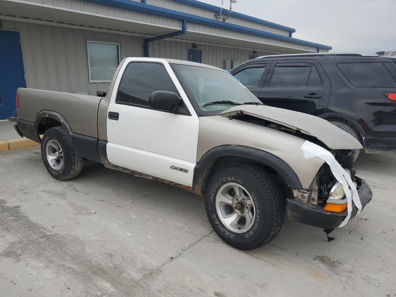 2003 Chevrolet S Truck S10 - Фото 4