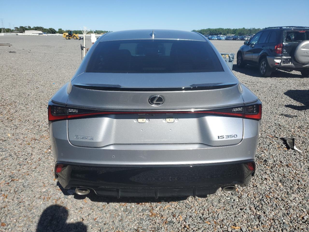 2023 Lexus Is 350 F Sport Design - Image 6