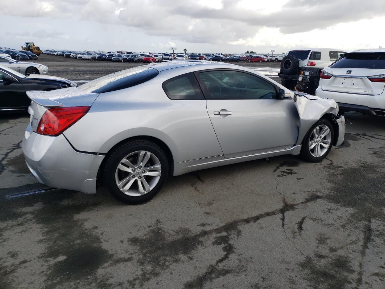 2012 Nissan Altima S - Фото 3