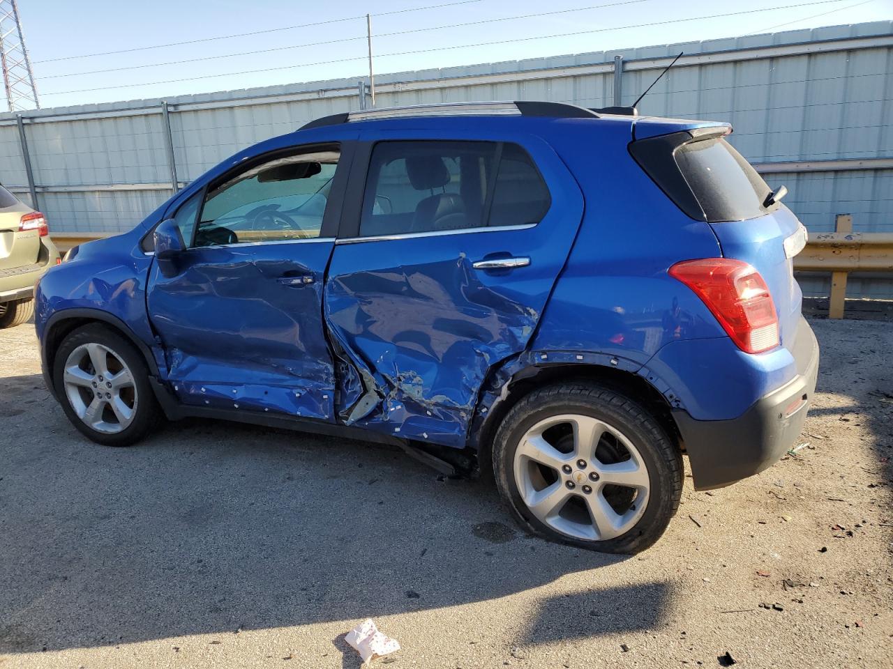 2015 Chevrolet Trax Ltz - Фото 2