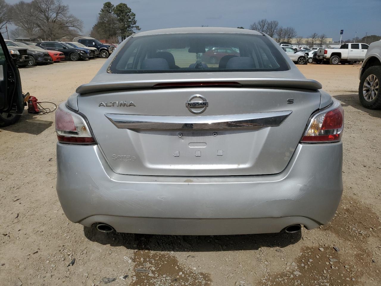 2015 Nissan Altima 2.5 - Image 6