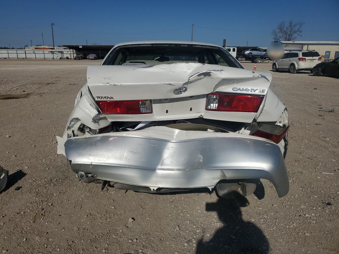 2001 Toyota Camry Ce - Фото 6