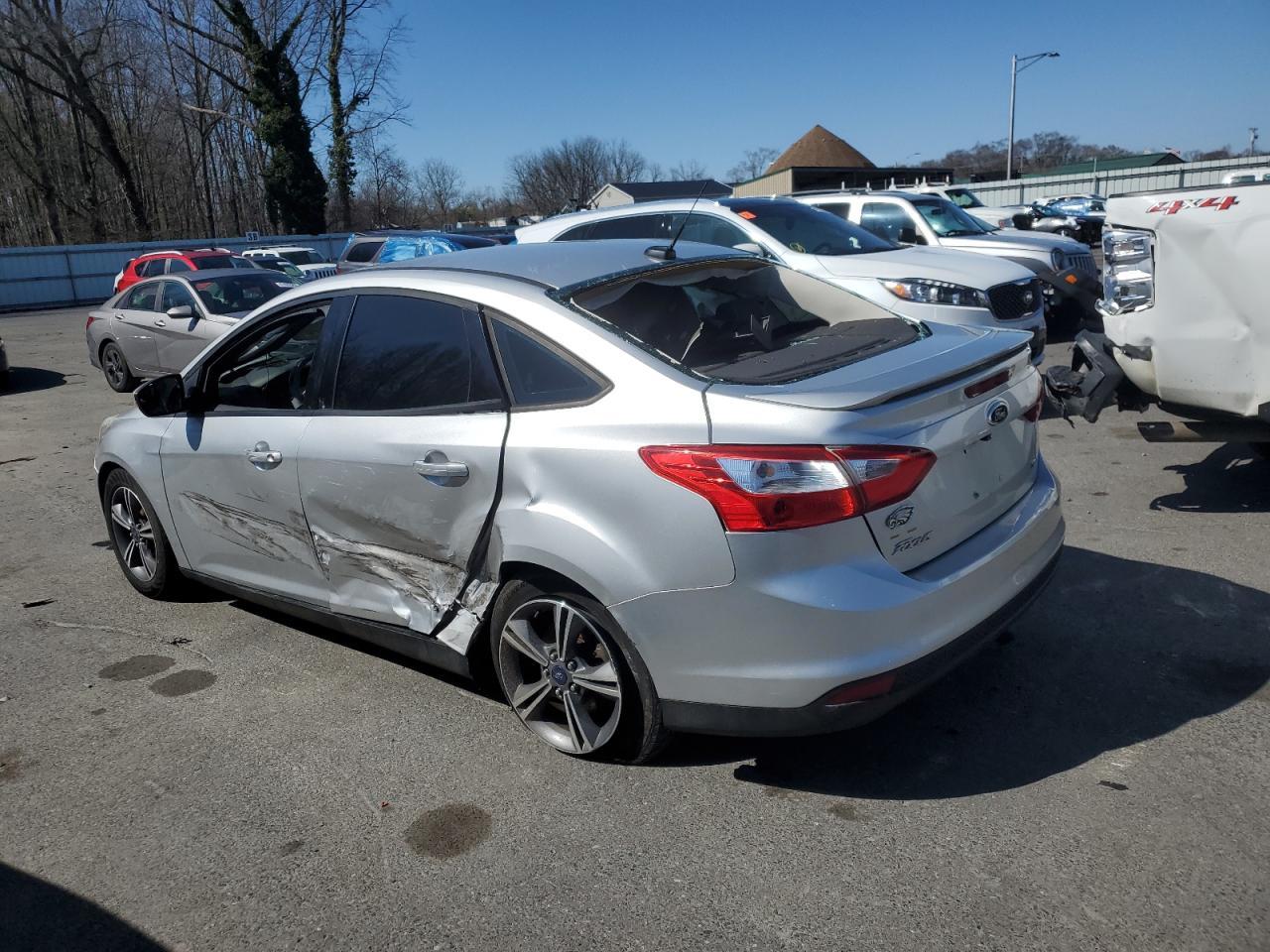 2014 Ford Focus Se - Image 2