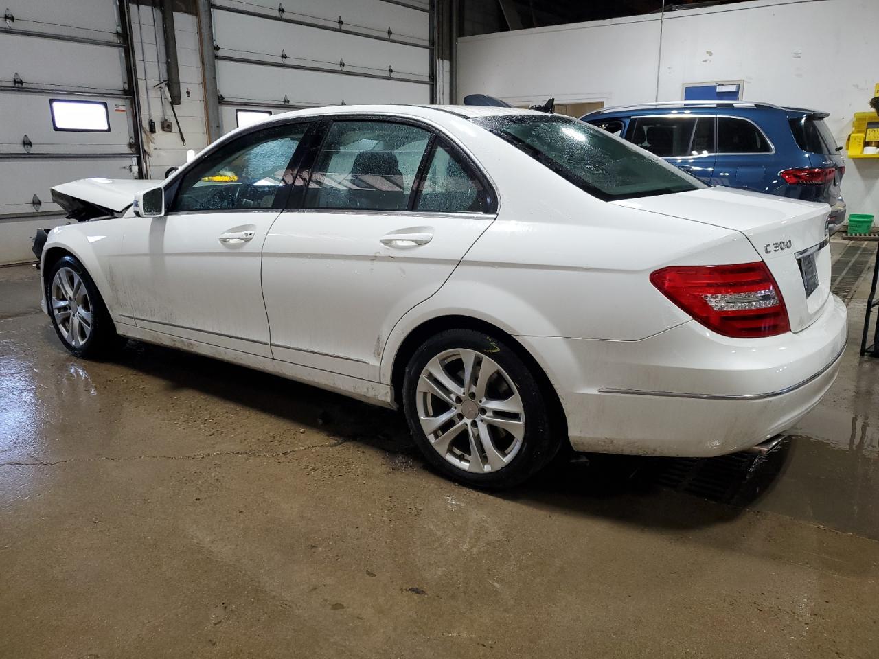 2013 Mercedes-Benz C 300 4Matic - Фото 2