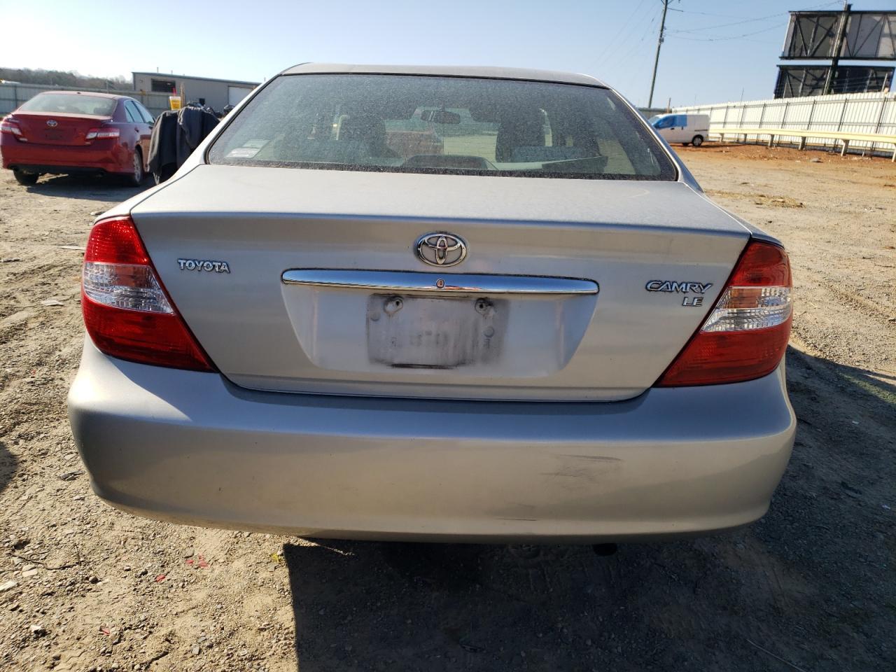 2002 Toyota Camry Le - Фото 6