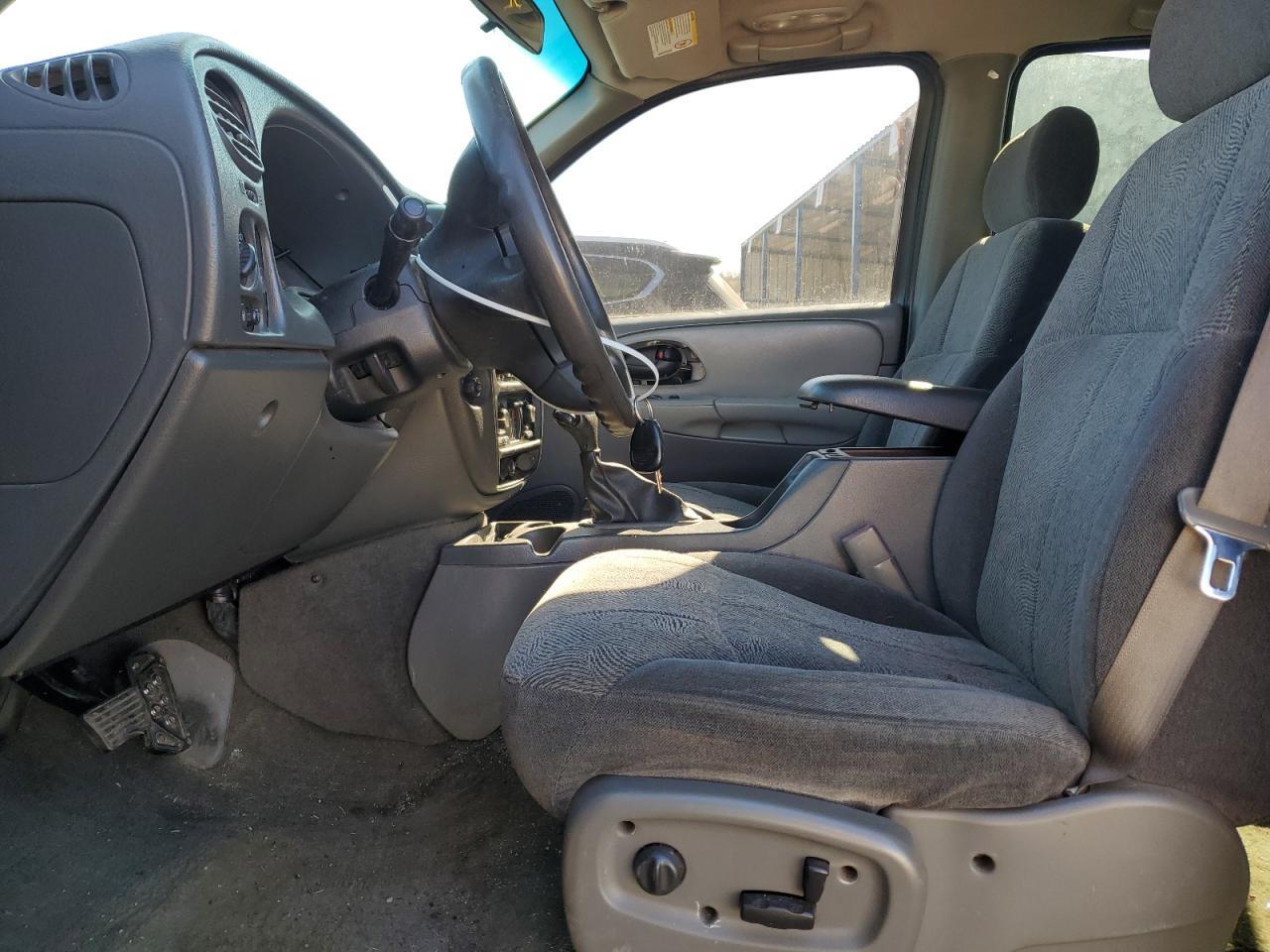 2004 Chevrolet Trailblazer Ls - Image 7