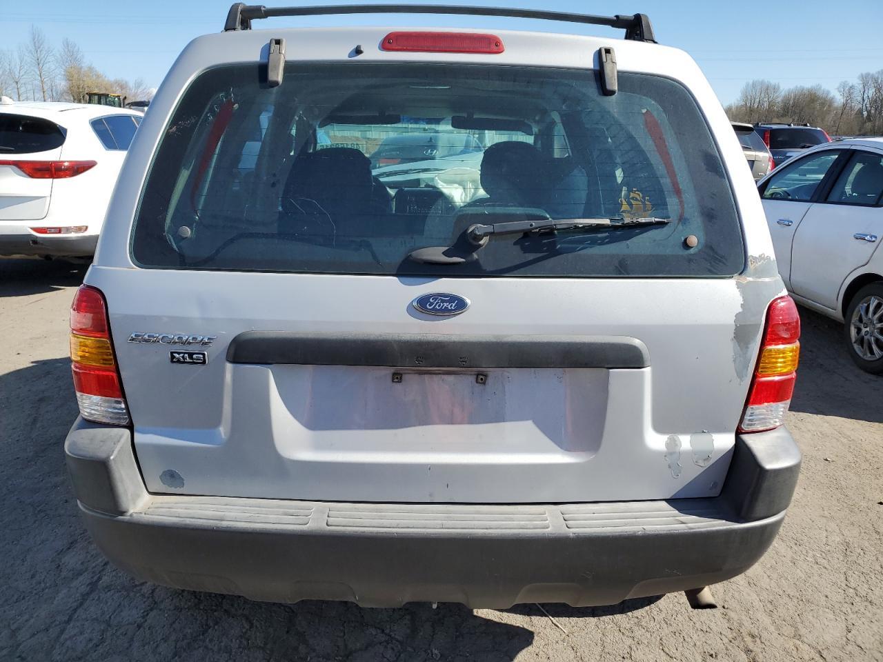 2002 Ford Escape Xls - Фото 6