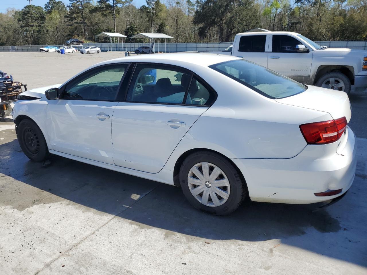 2015 Volkswagen Jetta Base - Фото 2