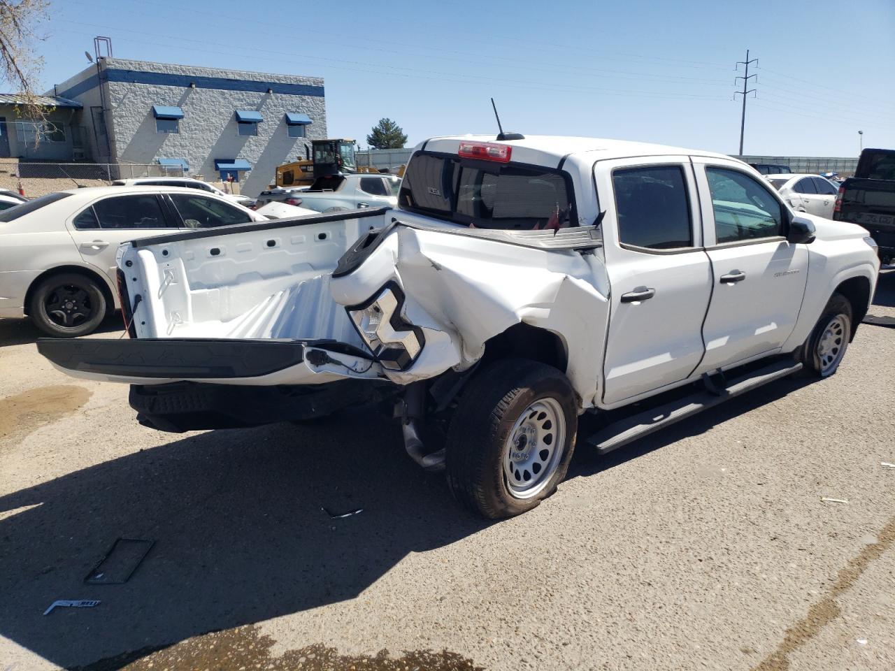 2023 Chevrolet Colorado - Image 3