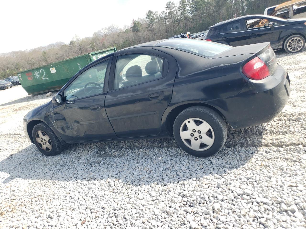 2003 Dodge Neon Se - Image 2