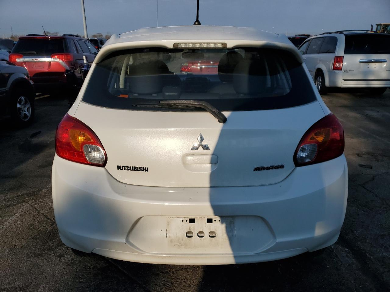 2015 Mitsubishi Mirage De - Фото 6